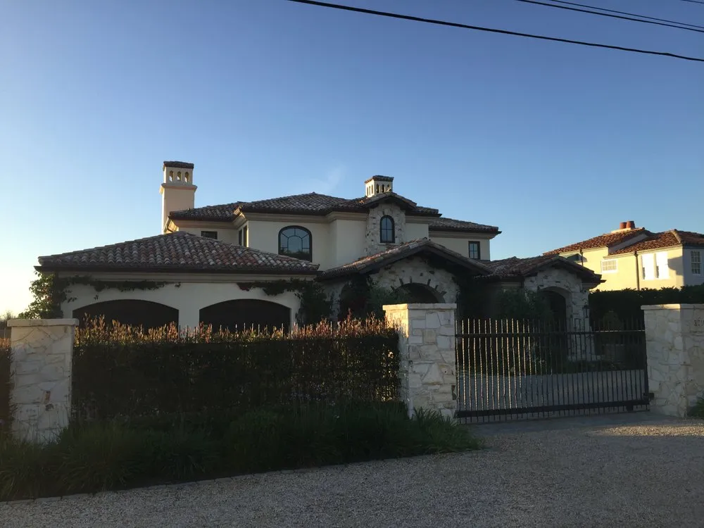 Slide of Harrod Built