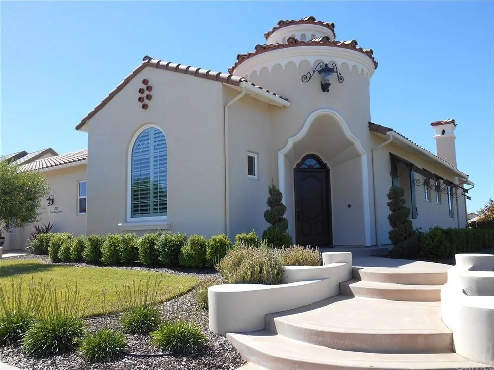 Slide of Harrod Built