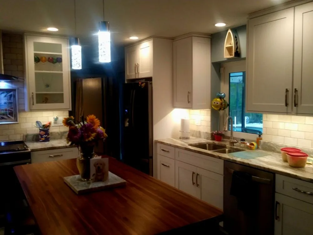 Slide of Hart Solutions Ent