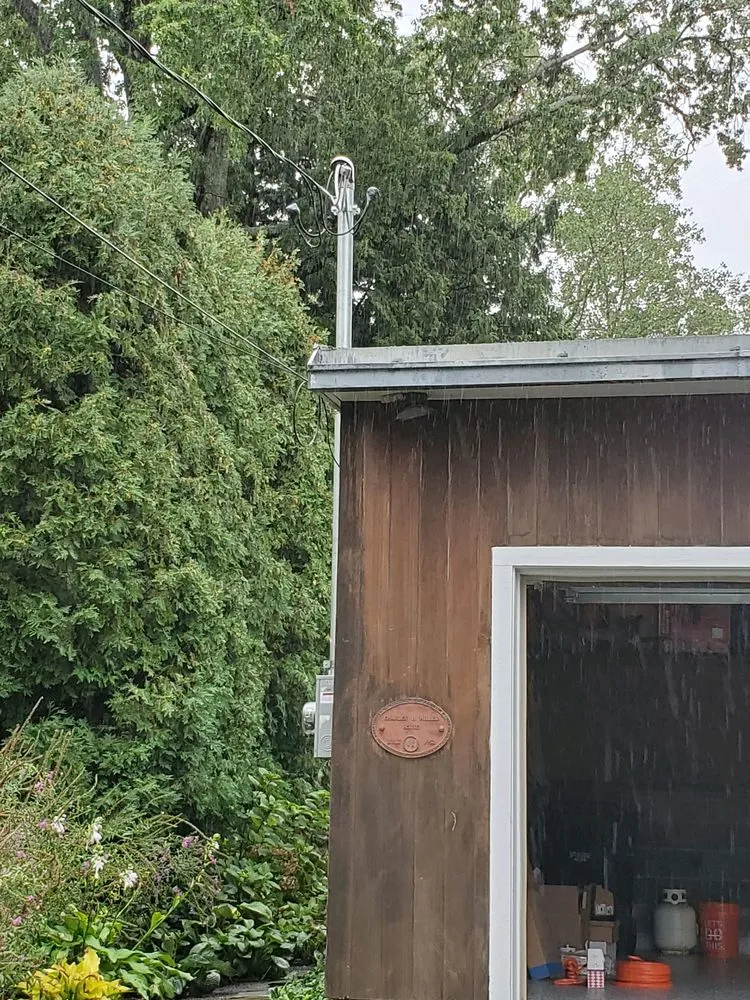 Slide of Hartman Electrical Services