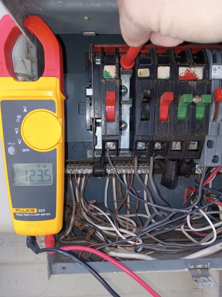 Slide of Hartman Handyman Services