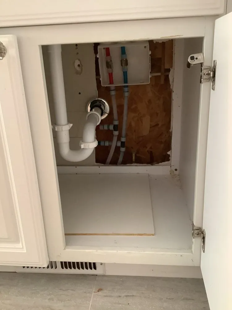 Slide of Harts Plumbers, Electricians, & HVAC Technicians