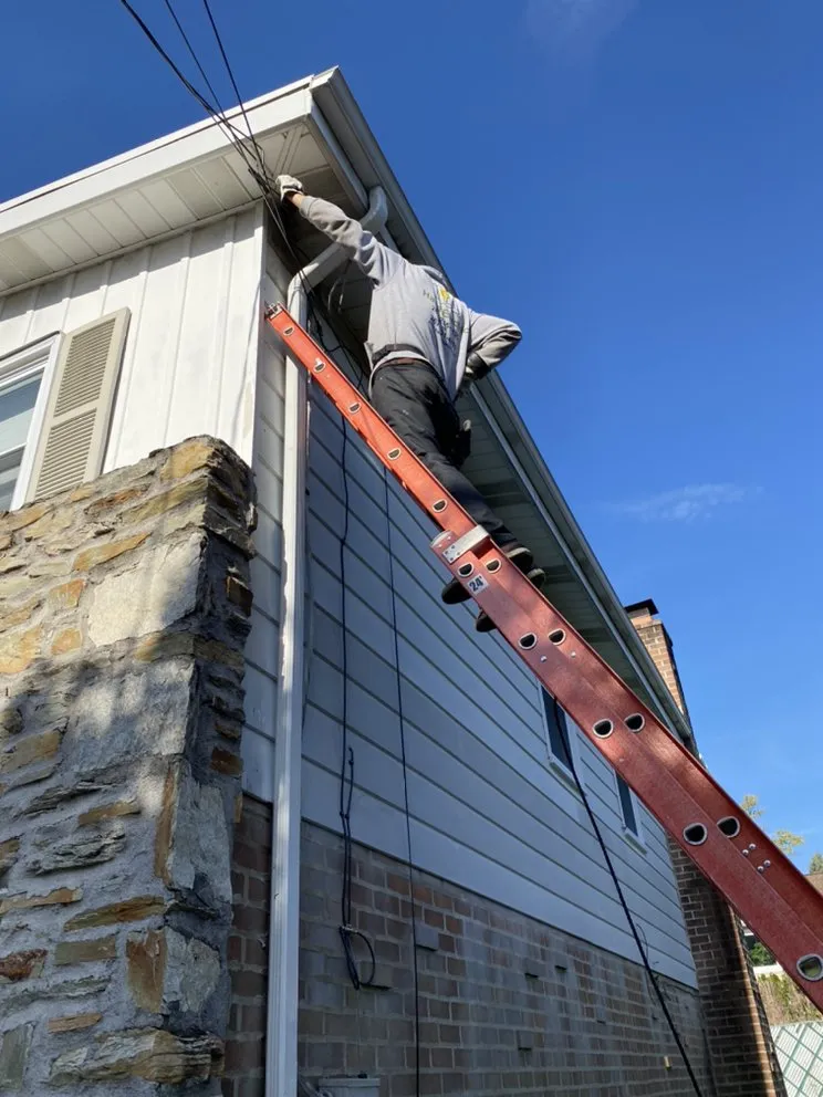 Slide of Hasa Electric