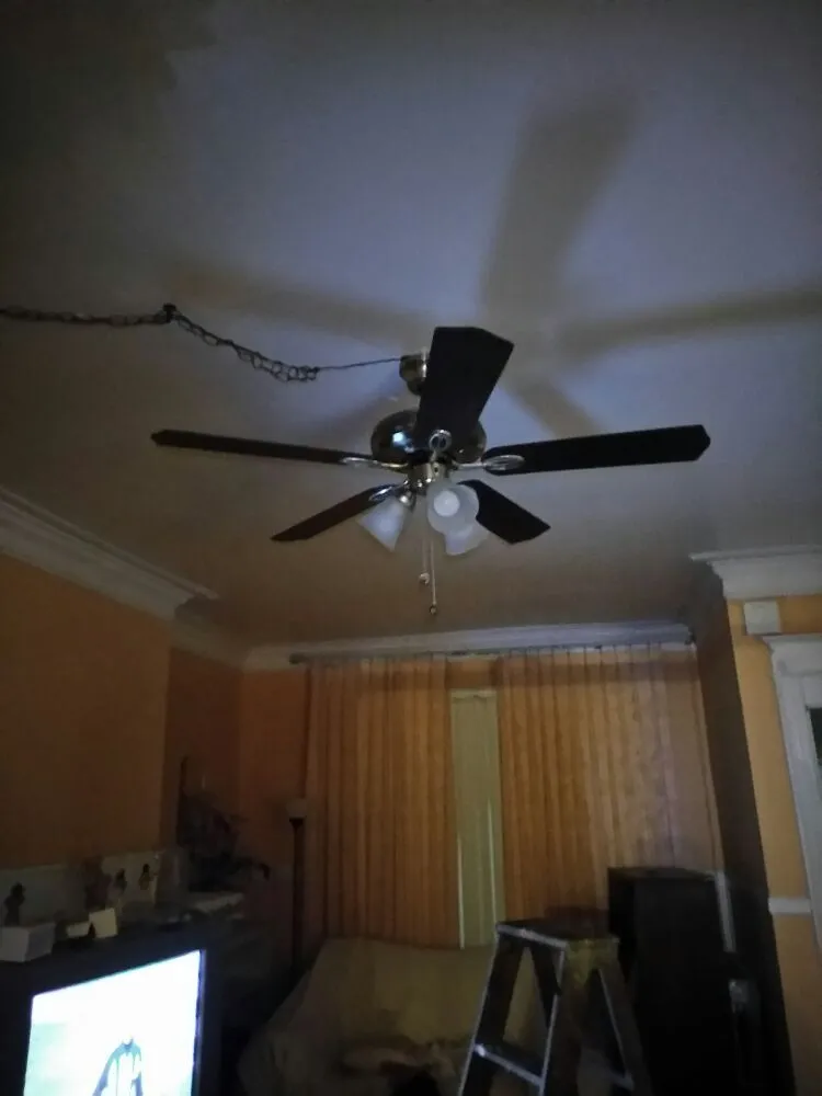 Slide of Hasan Electrical Service