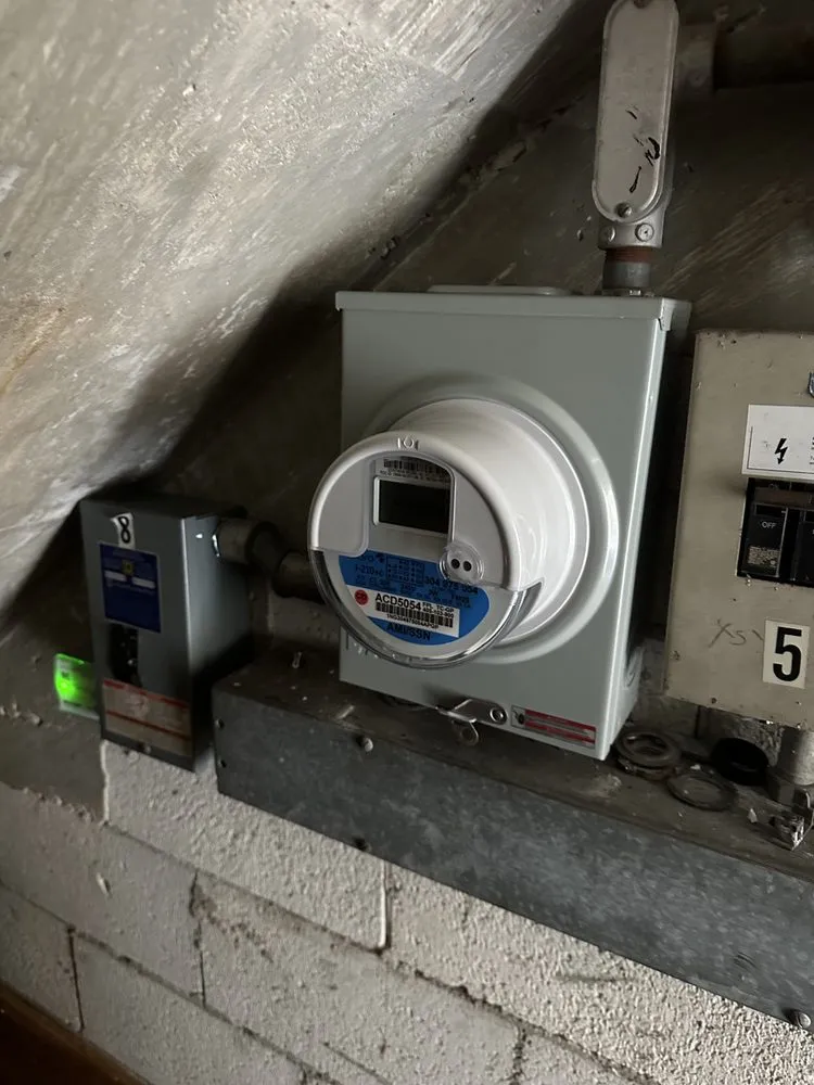 Slide of Hassle Free Electric