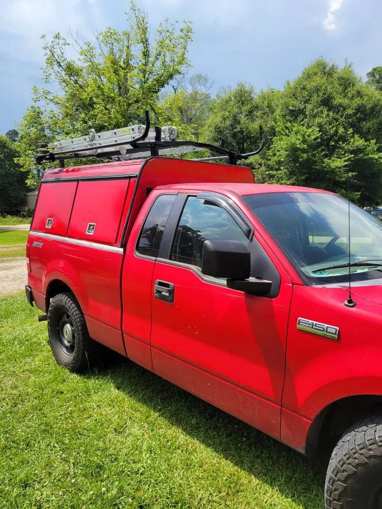 Slide of Hatchers Honey Doo's