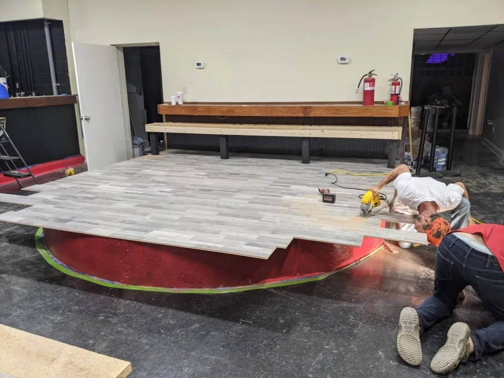 Slide of Hatchet 's Illumination and Lighting