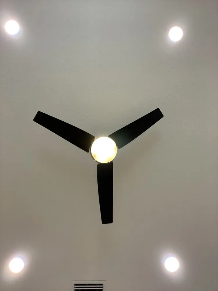 Slide of Hatchett Electrical Contracting