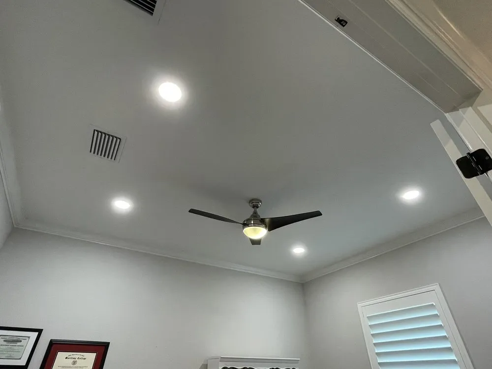 Slide of Hatchett Electrical Contracting