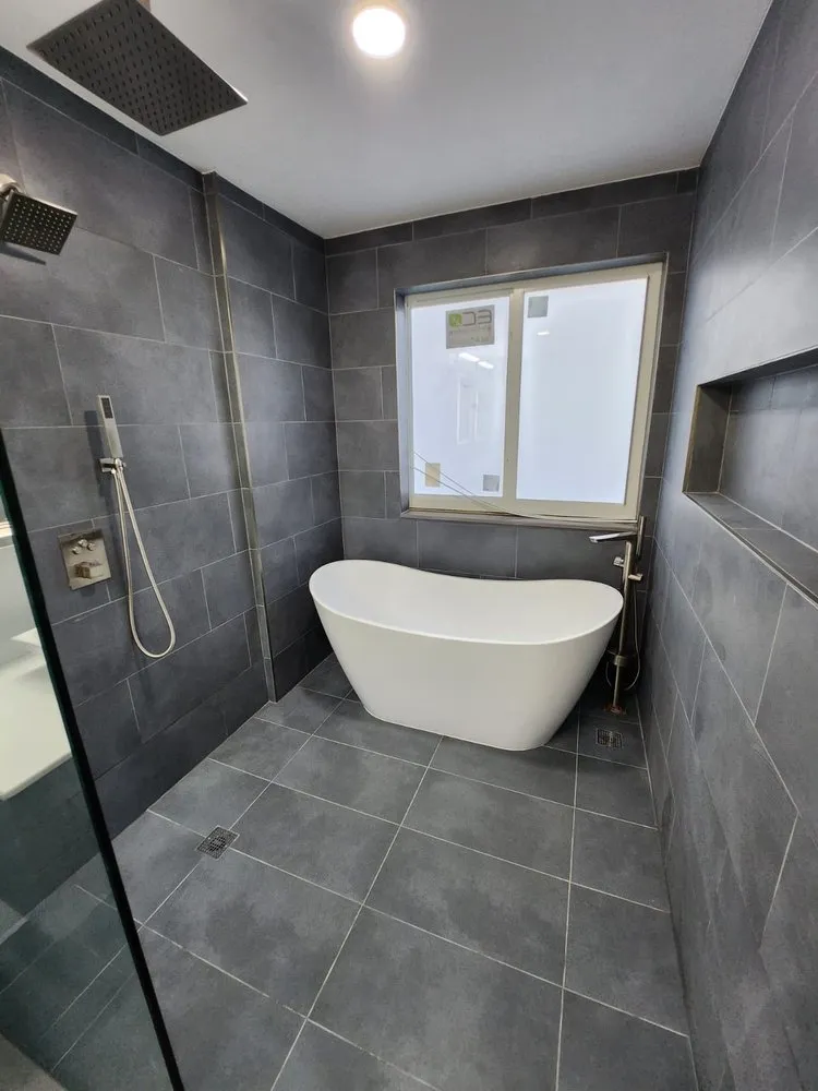 Slide of Hauss Deluxe