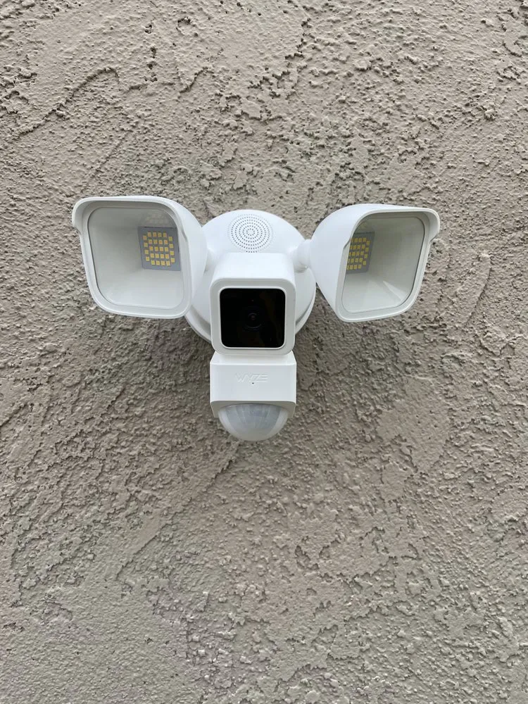 Slide of Havican Custom Electric