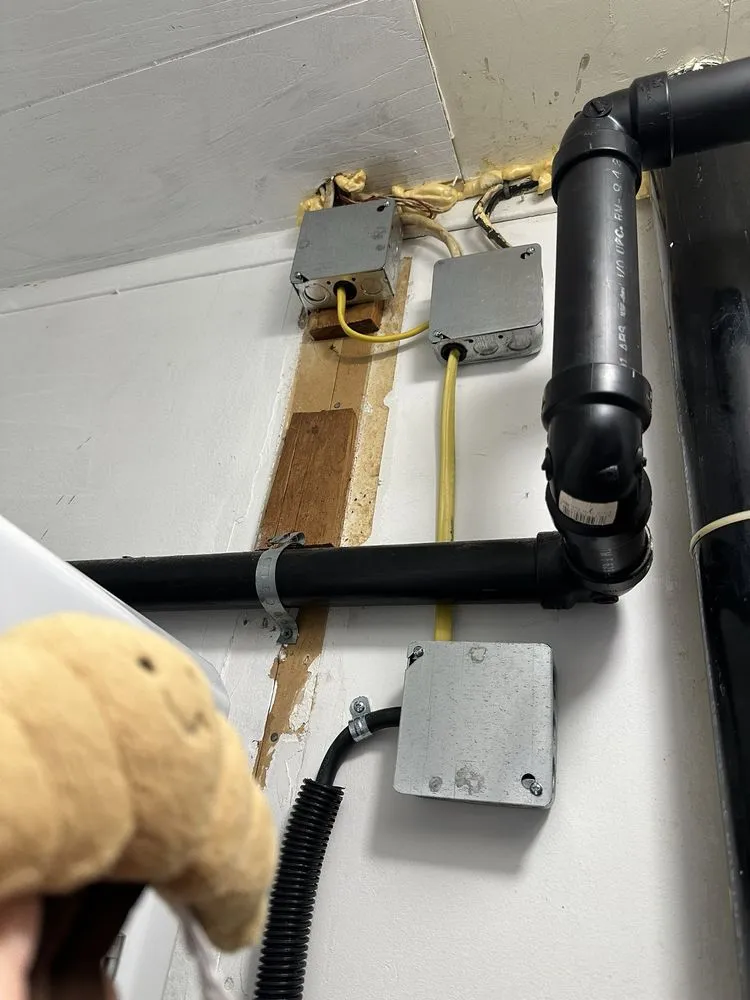 Slide of Hawaii Electrical Source