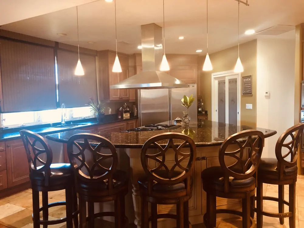 Reliable circuit breaker repair service in , - Hawaii Electrical Source