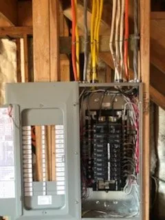 Slide of Hawaii Energy Solutions