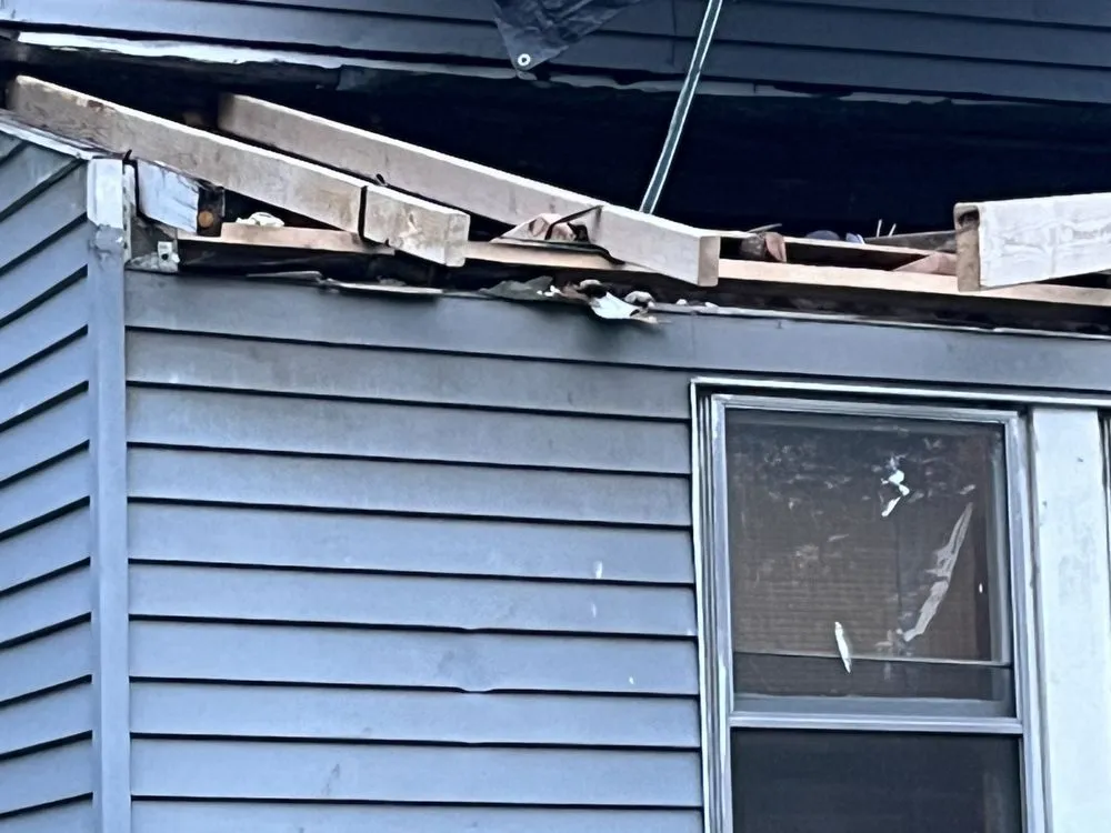 Slide of H&B Renovation