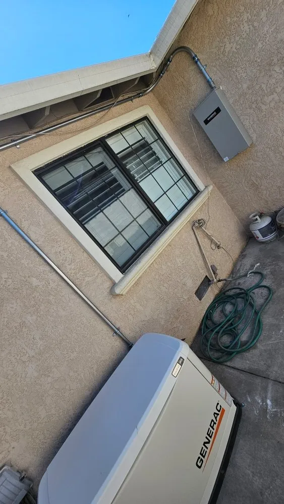 Slide of HD Electric 831