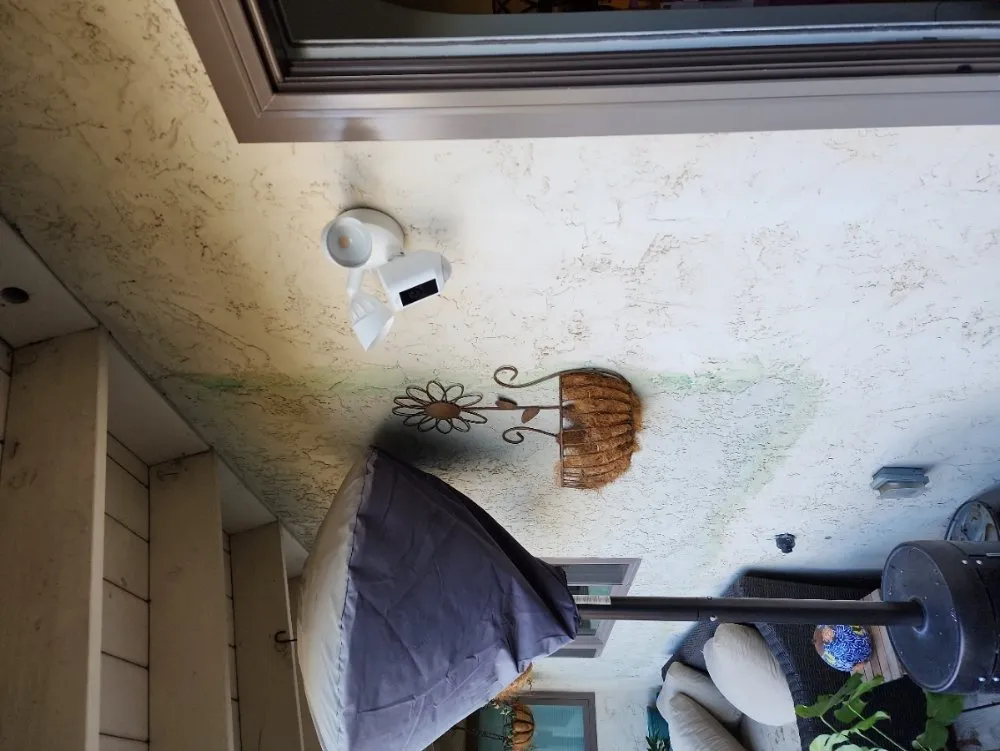 Slide of HD Electric 831