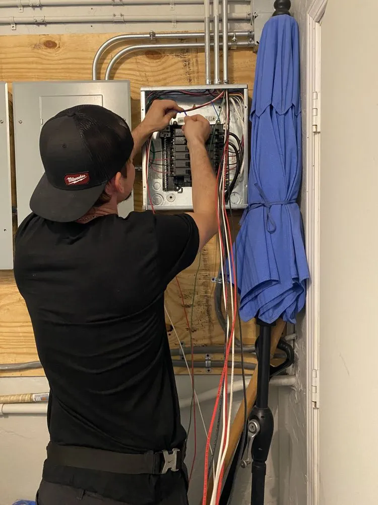 Slide of HD Electric Design