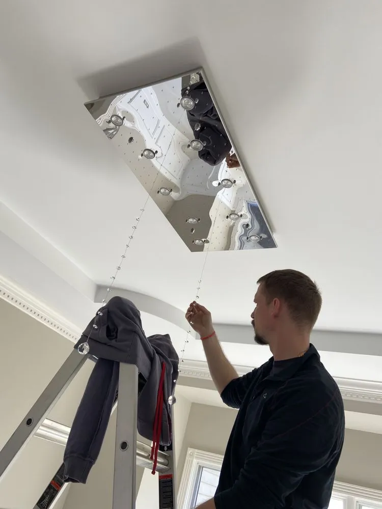 Slide of HD Electric Design