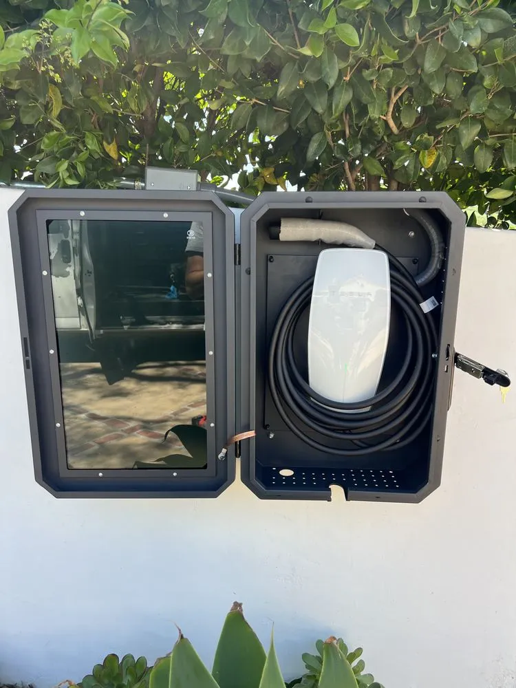 Slide of HD Electric