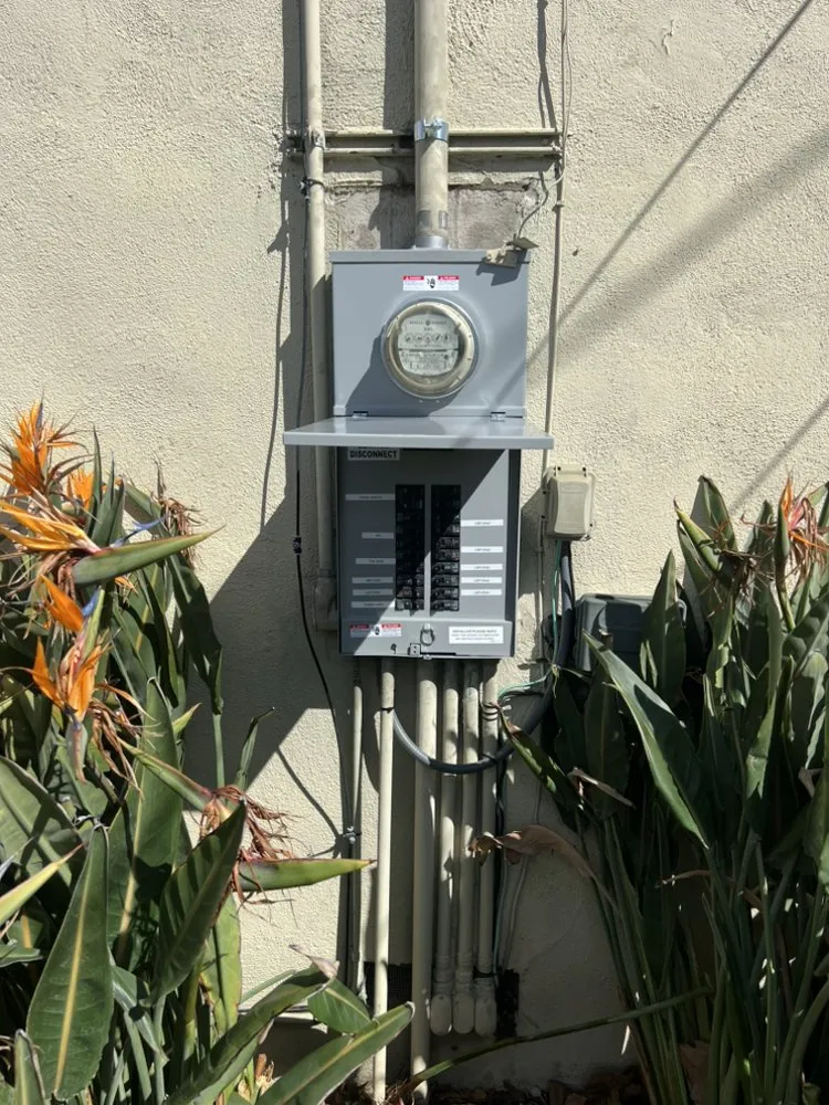 Slide of HD Electric