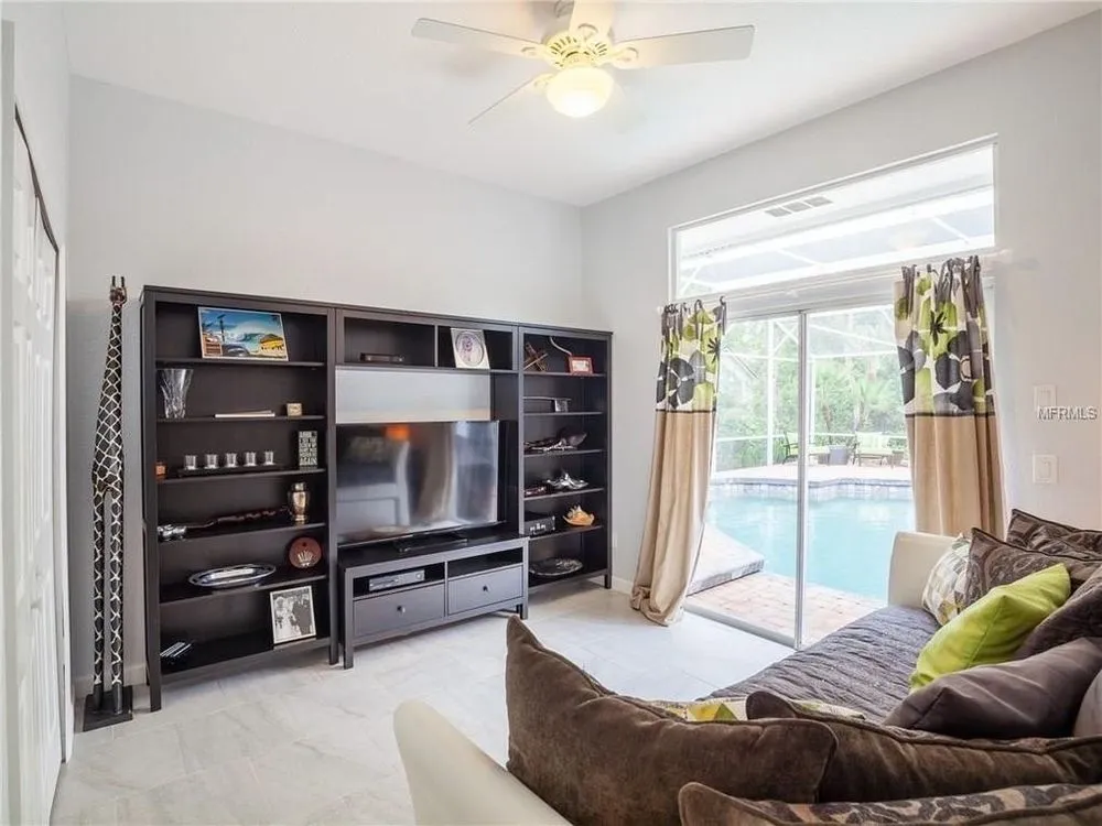 Slide of HD Maintenance Pro’s