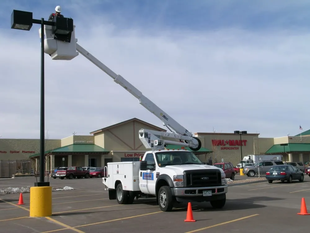 Slide of HDE Electric