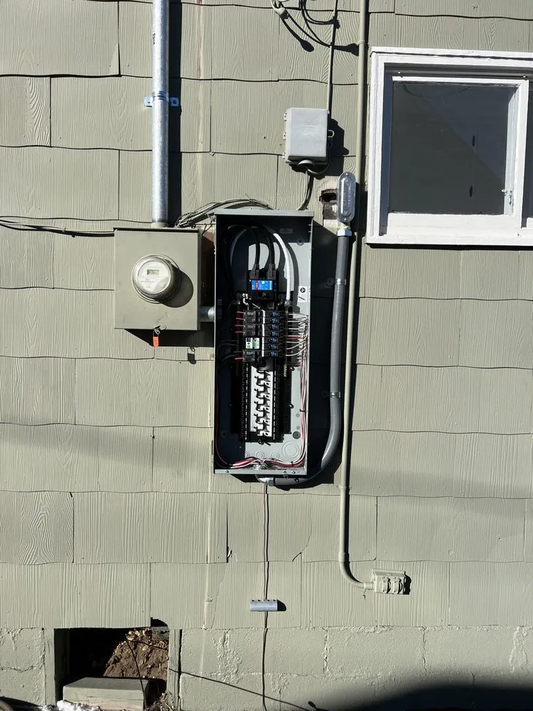 Reliable circuit breaker repair in Peyton, CO by Headley Electric