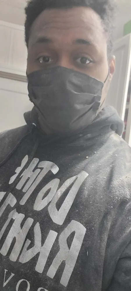 Licensed electrician providing wiring installation in , 