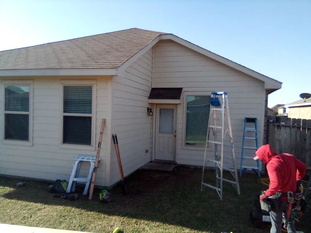 Slide of Hec The Handyman