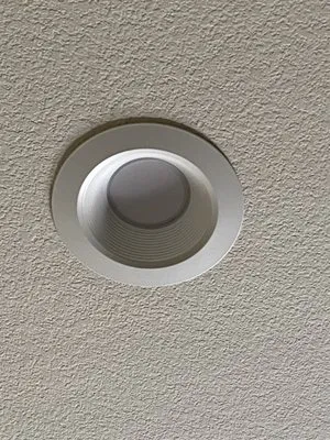 Heck Electric & Solar Logo