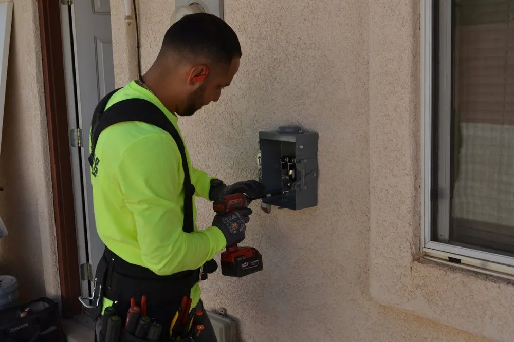 Emergency electrical repair experts serving St. George, UT - Hedgehog Electric & Solar