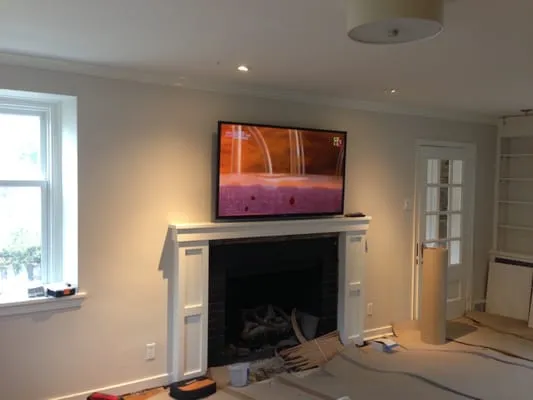 Heilman Power & Data Logo