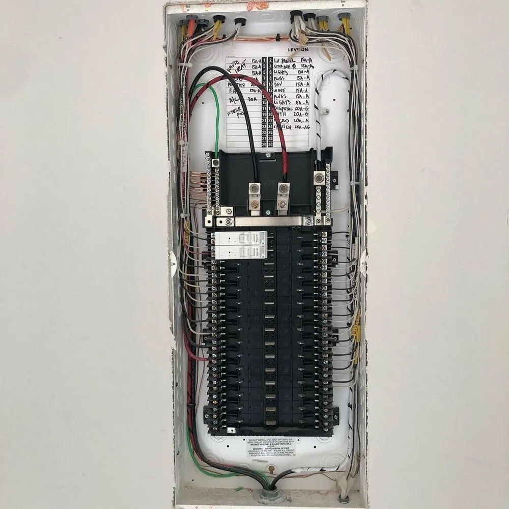 Slide of Heimat Electrician