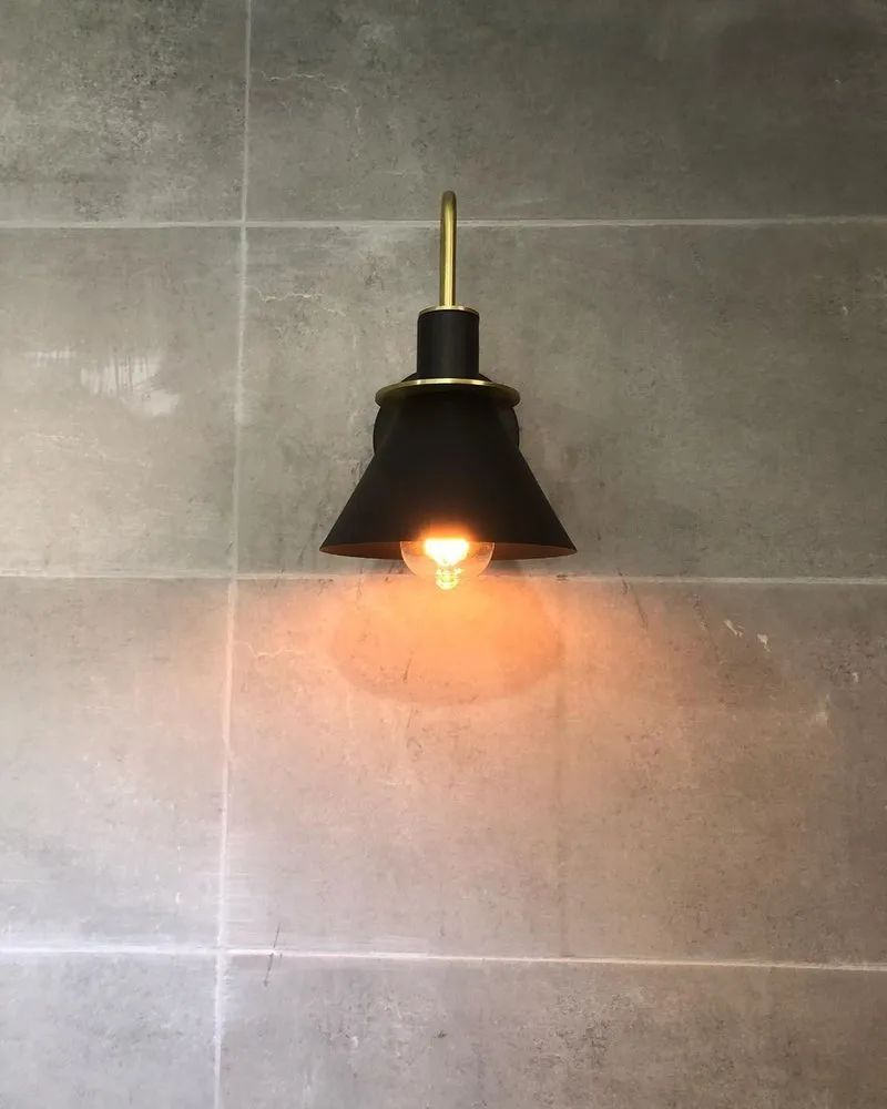 Slide of Heimat Electrician