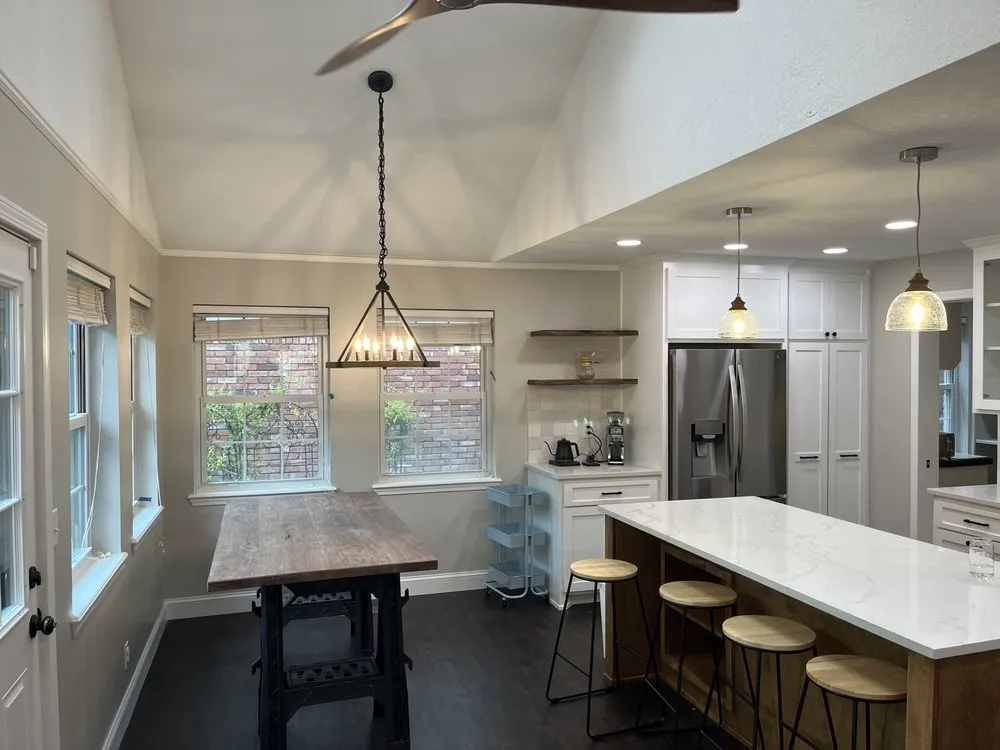 Slide of HEK Electric