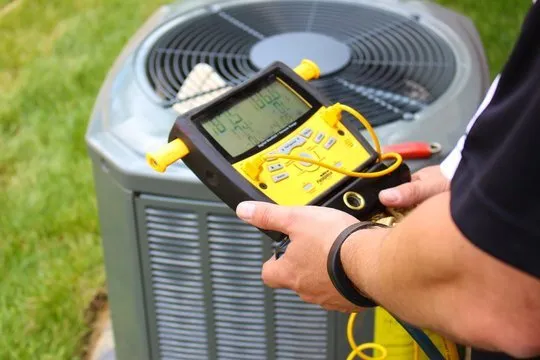 Licensed electrician providing circuit breaker repair in Arden-Arcade, CA - Hello HVAC