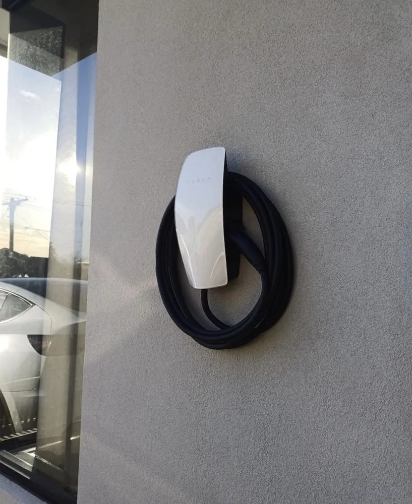 Slide of Hemdan Electric Company