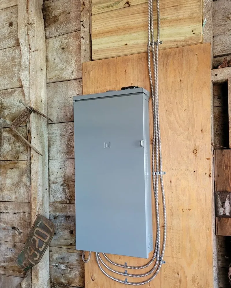 Slide of Hempstead 24 Hour Electrician