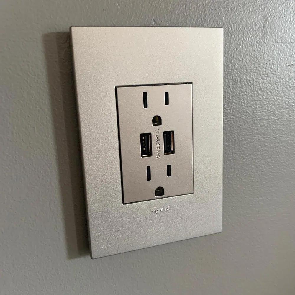 Slide of Hempstead 24 Hour Electrician