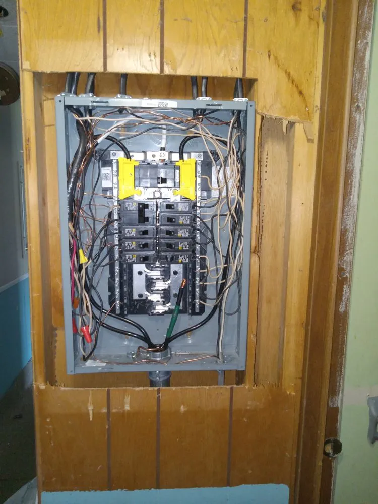 Slide of Henderson & Sond