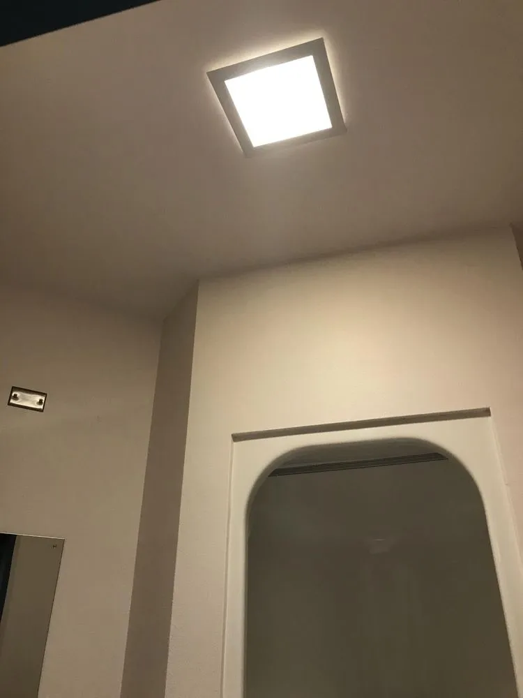 Slide of Henderson Electric