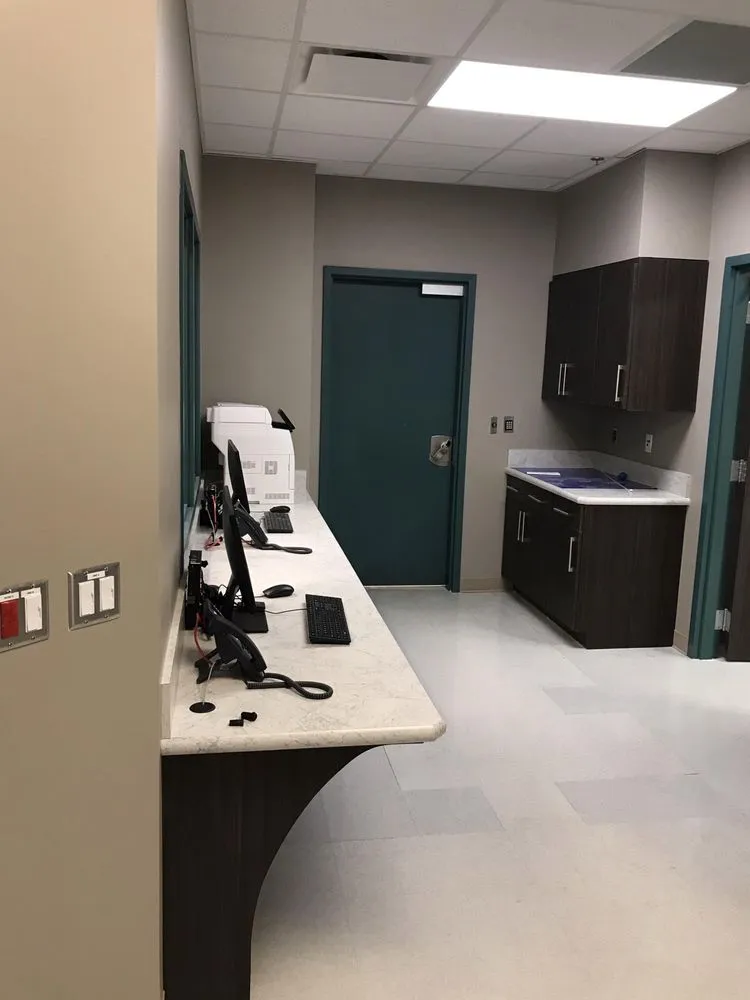 Licensed emergency electrical service service in ,  - Henderson Electric