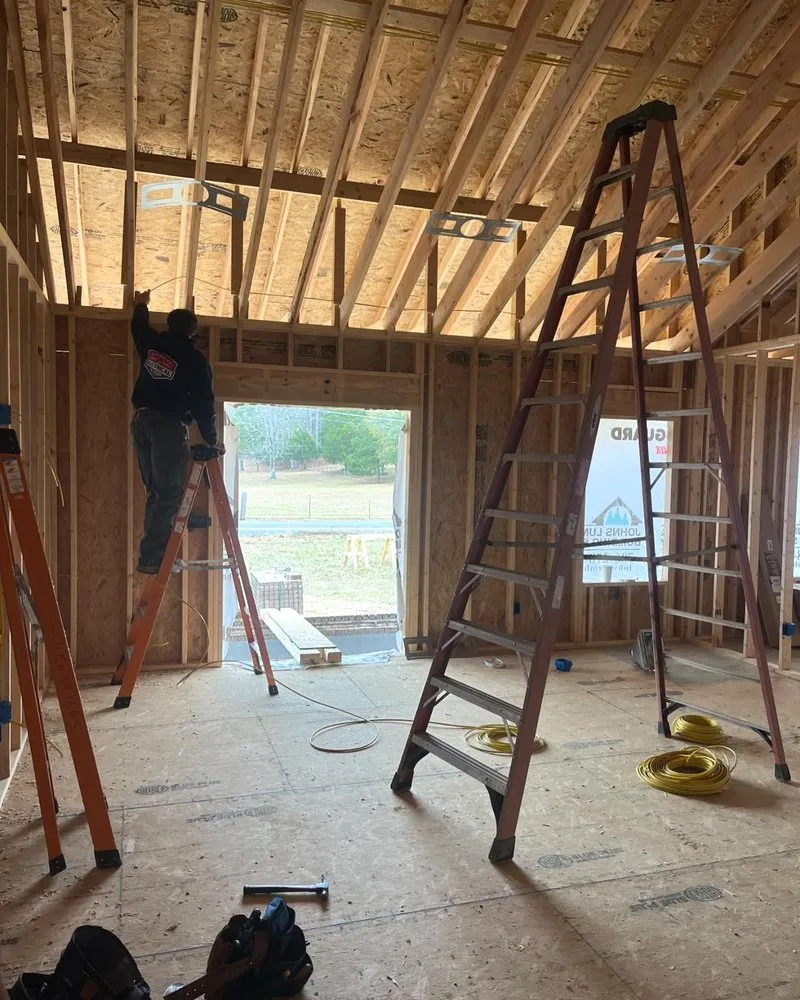Emergency circuit breaker repair in Crandall, GA by Hendricks Electrical