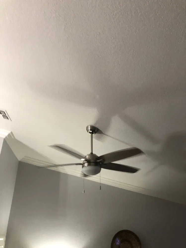 Slide of Henn Electric