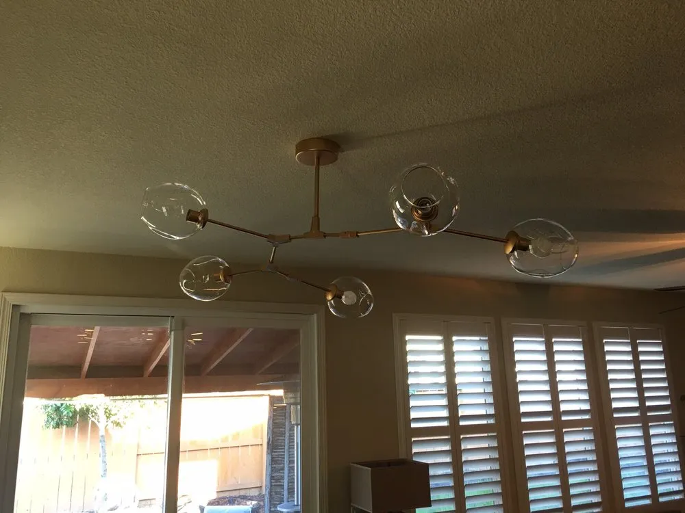 Slide of Henn Electric