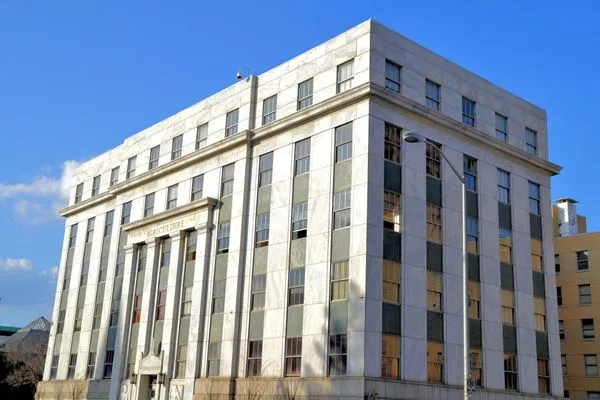 Henry Co. Elec. & Svc Logo