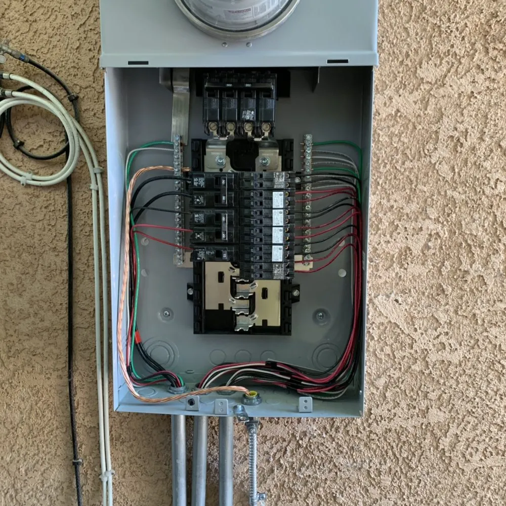 Affordable outlet and switch repair service in Downey, CA - Henry's Electric Service