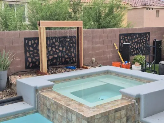 Henry's Old School Handyman Logo