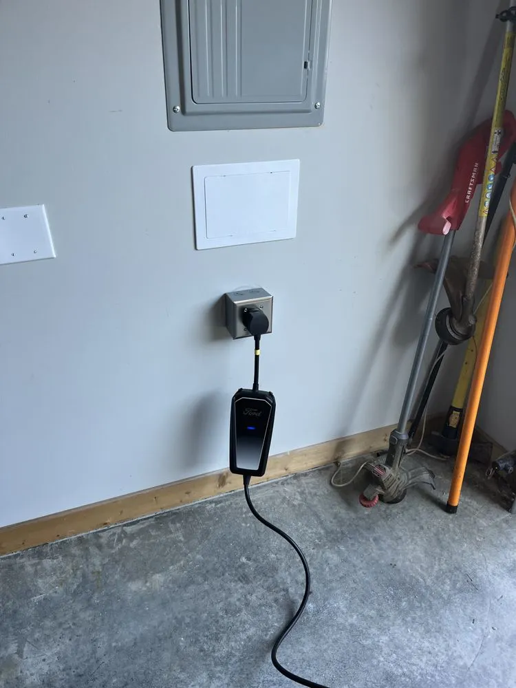 Expert panel upgrade experts serving Limestone, TN - Hensley Electric